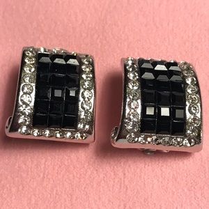 Vintage Jarin Kasi clip earrings